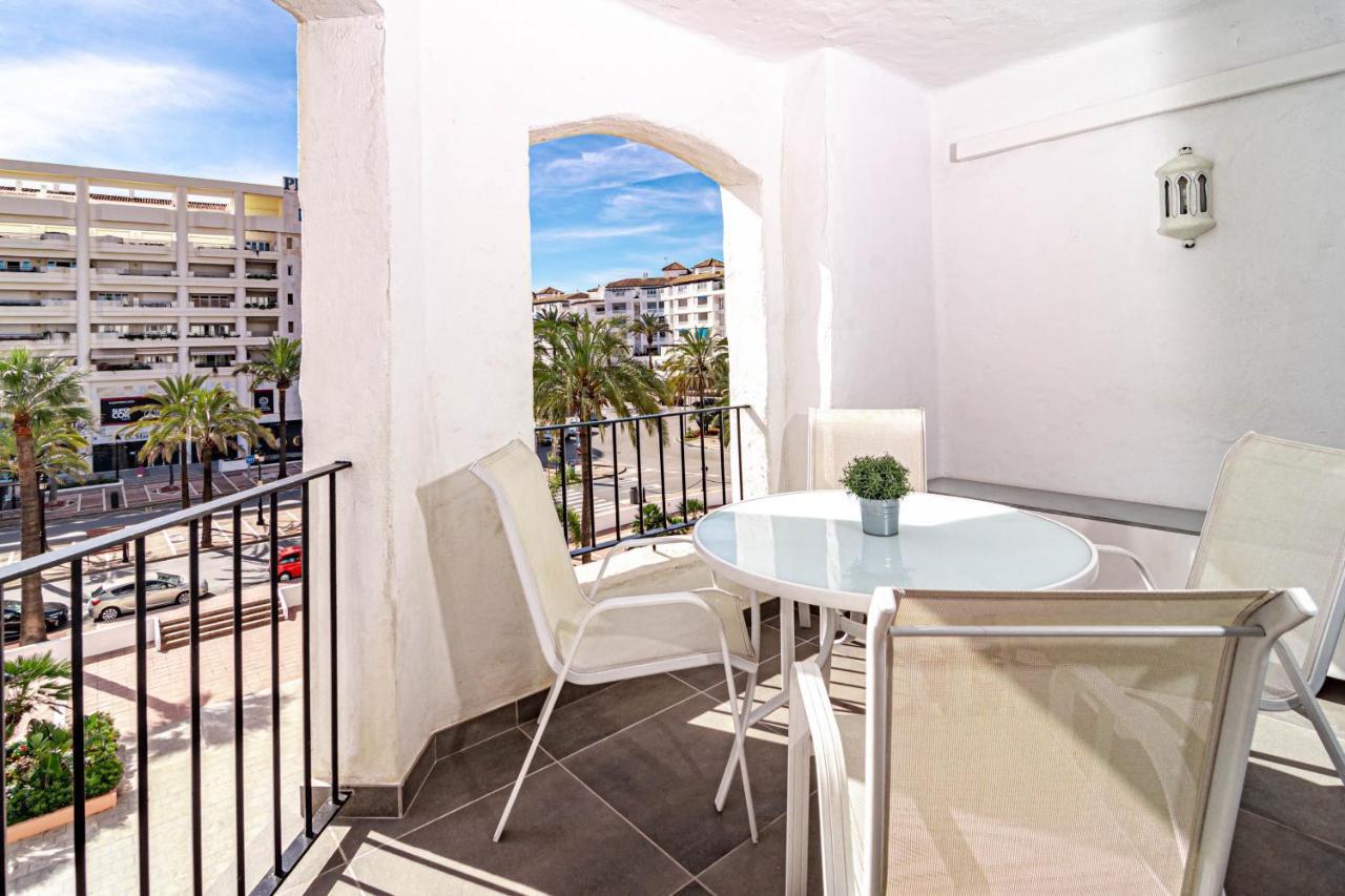 Harbor Getaway In The Heart Of Puerto Banus With Walking Dictance To Everything Marbella Bagian luar foto