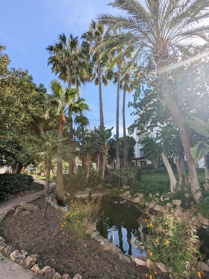 Harbor Getaway In The Heart Of Puerto Banus With Walking Dictance To Everything Marbella Bagian luar foto