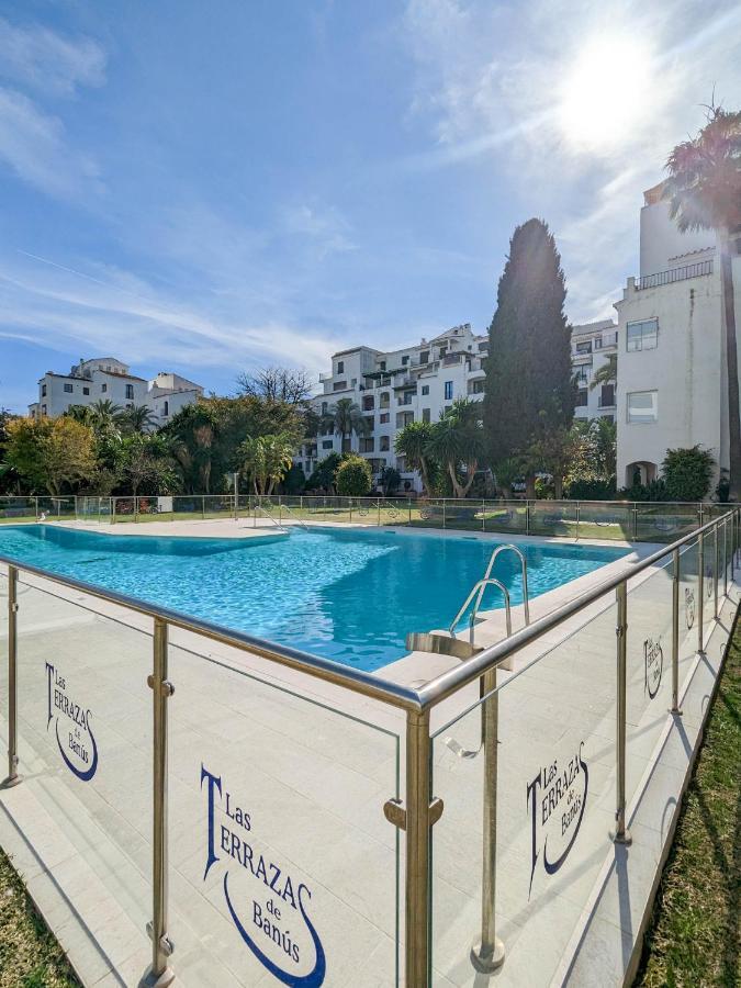 Harbor Getaway In The Heart Of Puerto Banus With Walking Dictance To Everything Marbella Bagian luar foto