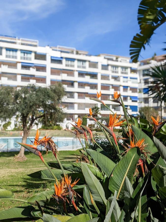 Harbor Getaway In The Heart Of Puerto Banus With Walking Dictance To Everything Marbella Bagian luar foto